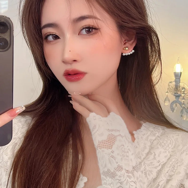 Heart & Pearl Earings