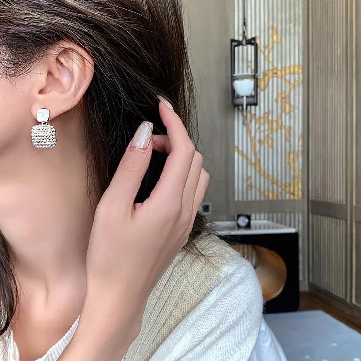 Peal Ear Studs