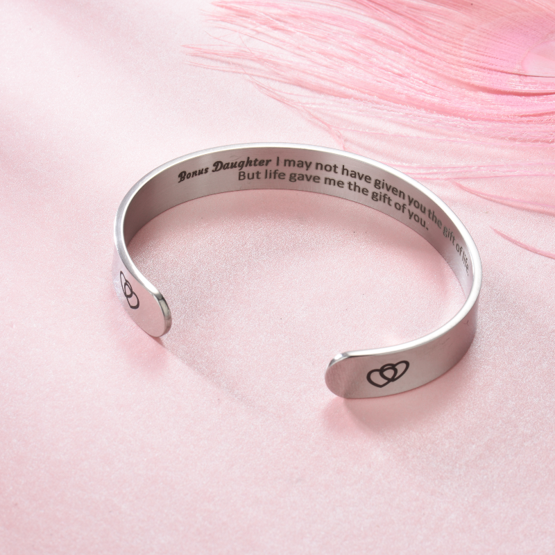 TO MY BONUS DAUGHTER - I LOVE YOU BRACELET