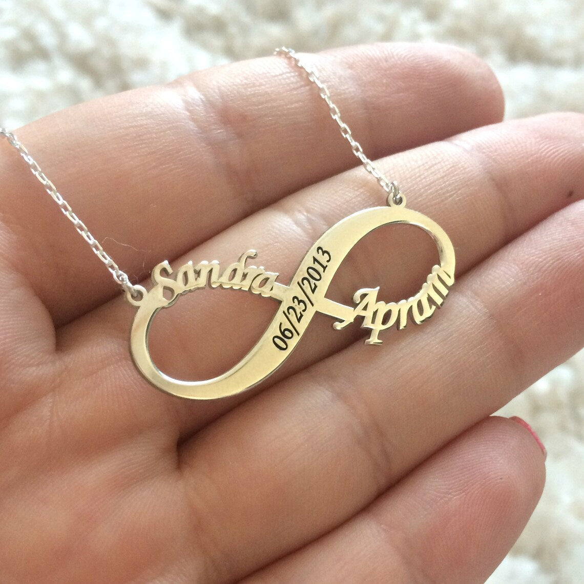 Customizable infinity outlet necklace