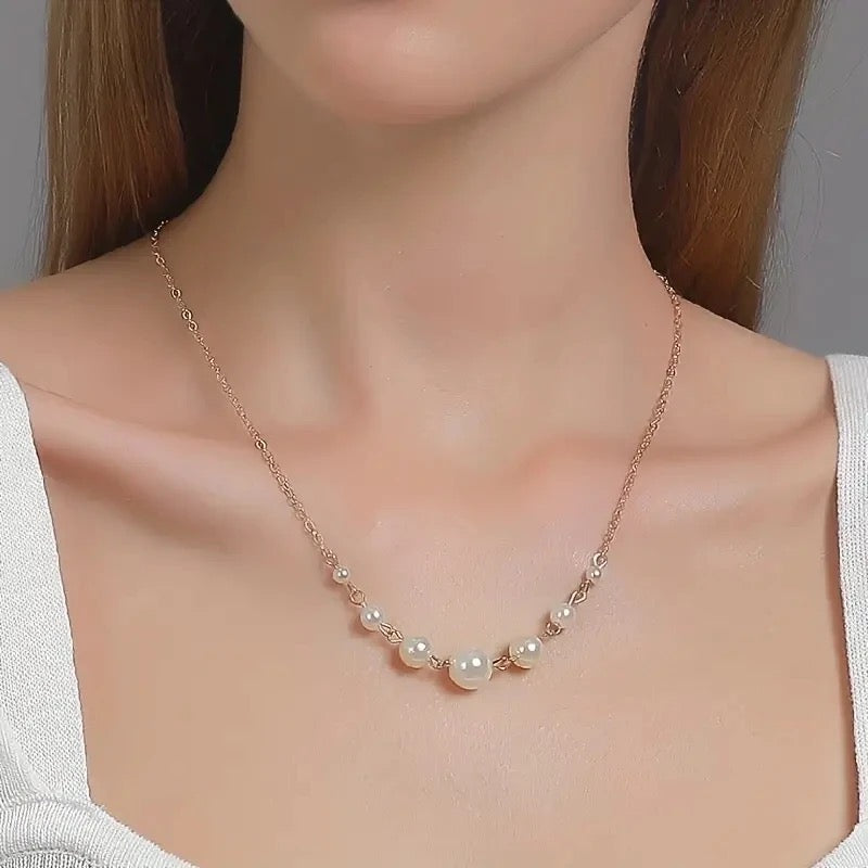 Dainty Pearl Necklace