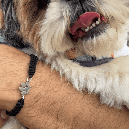 Personalized Paw Bracelet for Men – Keep Your Pet Close 🖤