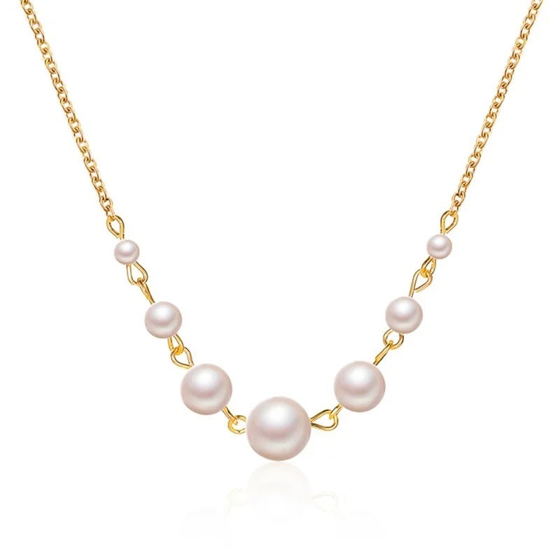 Dainty Pearl Necklace