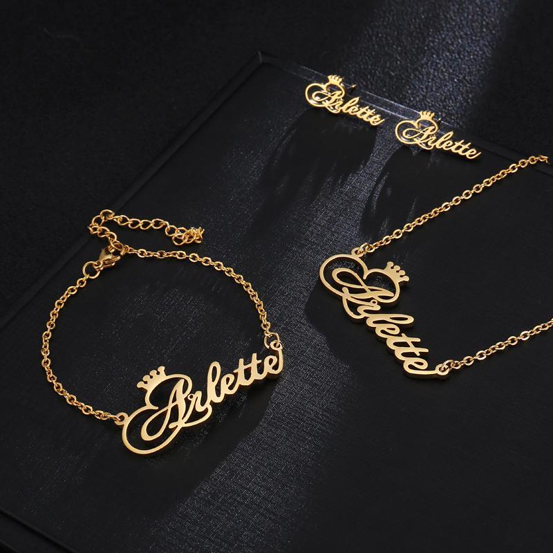 THE CHOPIN SCRIPT NAMEPLATE NECKLACE